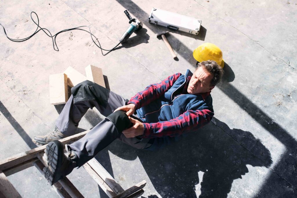 Fall from ladder causes a work site injury