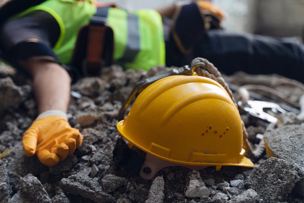 Construction worker has an accident while working on new house